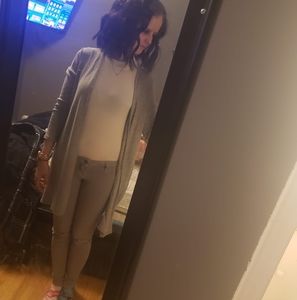 Meet your Posher, Coline